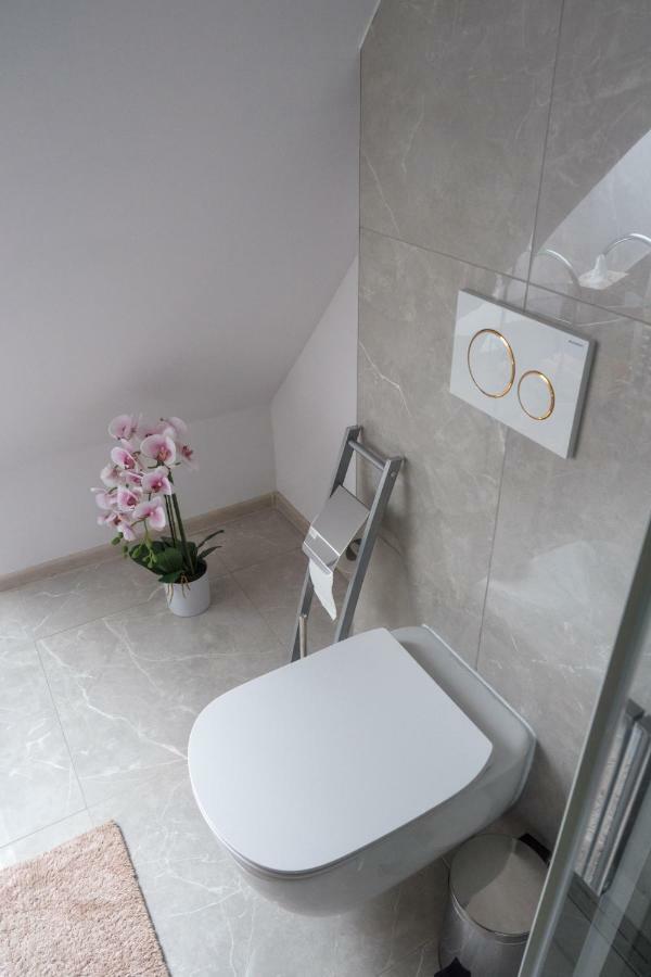 Villa Garden Apartments Poprad Bagian luar foto