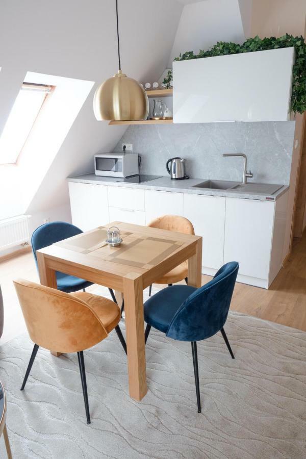 Villa Garden Apartments Poprad Bagian luar foto
