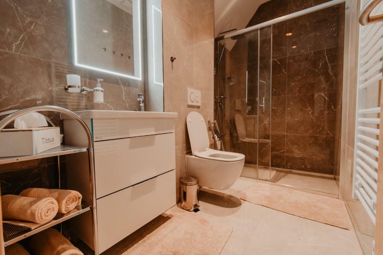 Villa Garden Apartments Poprad Bagian luar foto