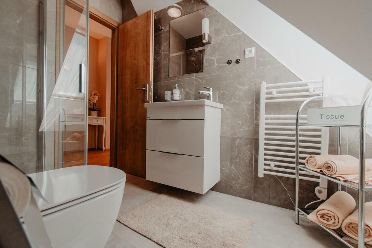Villa Garden Apartments Poprad Bagian luar foto