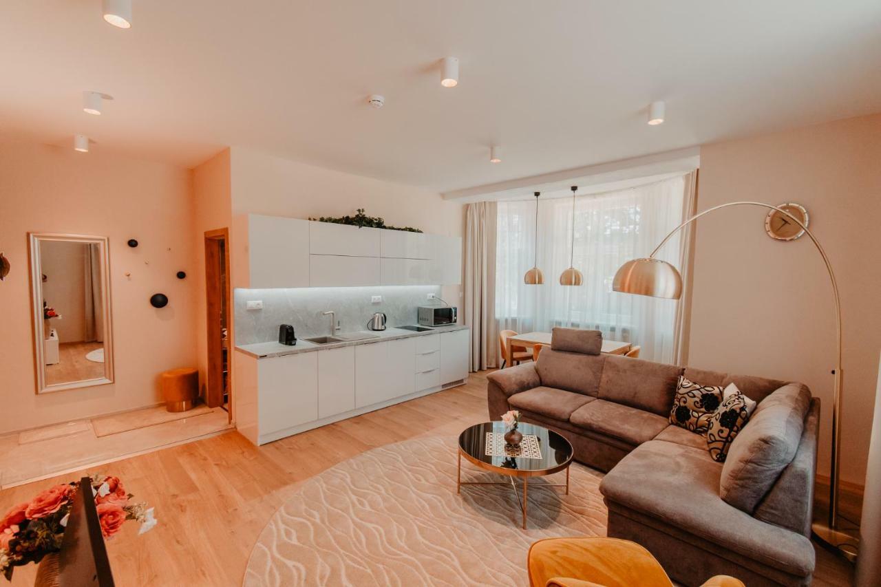 Villa Garden Apartments Poprad Bagian luar foto